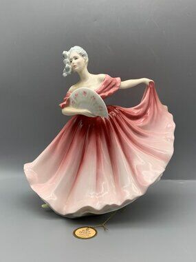 Collectible Royal Doulton "Pretty Ladies" Collection "Elaine" China Figure